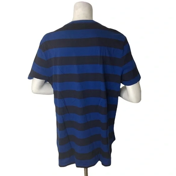 SOLD!!! Burberry Britt Equestrian Logo Pocket Tee Shirt XXL - Picture 2 of 7